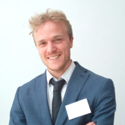 Participant d'action 1.1
Doctorant étudiant l'éthique et le droit du numérique. Ses travaux vient à la mise en place d'un cadre juridique éthique pour le traitement des données, notamment dans le cadre des learning analytics.